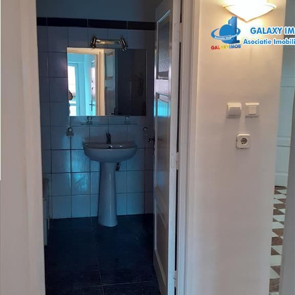 Apartament 3 camere foarte generos ACADEMIA MILITARA / PANDURI - Fotografie 1