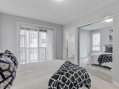 For Lease - E18-50 Orchid Place Drive Unit# 2nd Bedroom, Toronto, Ontario - Photo 2