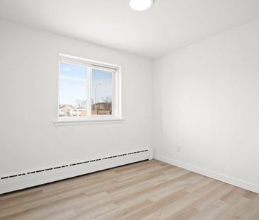 2 Bedroom – 1311 Main Street, Winnipeg, MB - Photo 2
