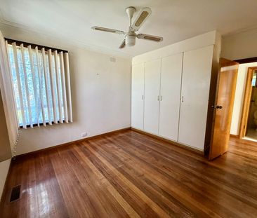 22 Lascelles Avenue, Viewbank - Photo 3