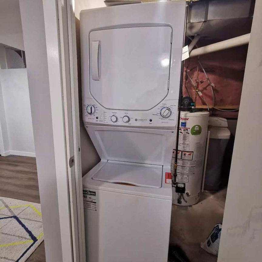 For Lease - 17 Boticelli Way, Vaughan, Ontario - Photo 1