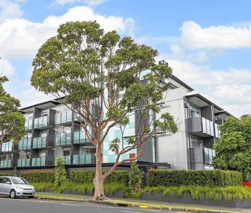 Perfect Work + Play Combo - Photo 6