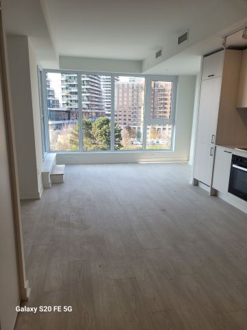 For Lease - 1 Quarrington Lane Unit# 516, Toronto, Ontario - Photo 5