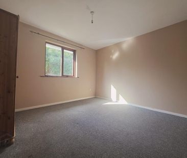 38 The Grange, Lurgan, BT67 9BU - Photo 4