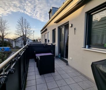 Schöne 3 Zimmerwohnung mit Einbauküche und Balkon - Photo 3