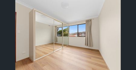 Great location, short stroll to Coogee beach - Photo 2