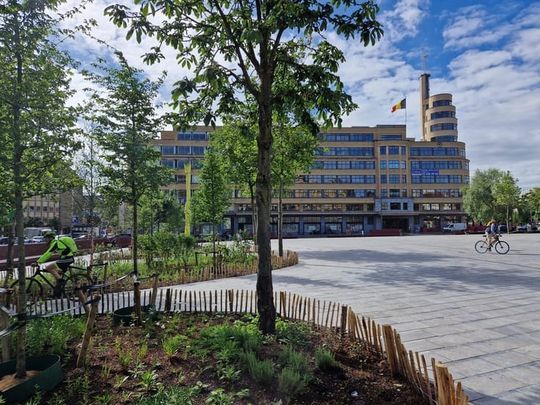 Appartement te huur - Photo 1