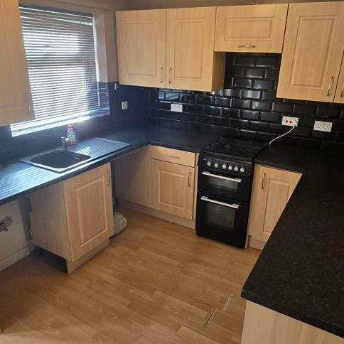 2 bed terraced house to rent in SR5 - Photo 1