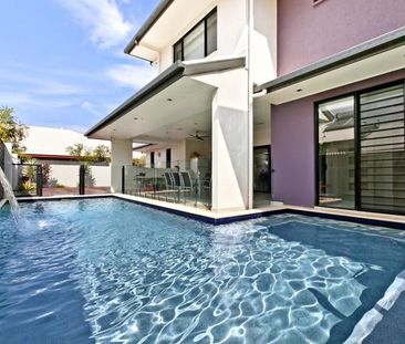 10 Danimila Terrace, Lyons - Photo 1