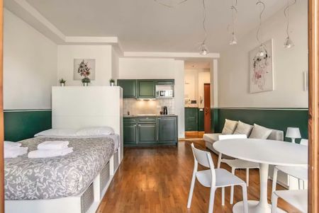 Viale Francesco Redi, Florence, Tuscany 50127 - Photo 3