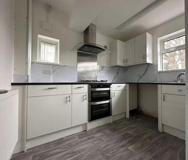 West Ewell, KT19 - Photo 6