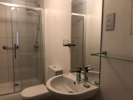 1 bedroom flat to rent - Photo 5