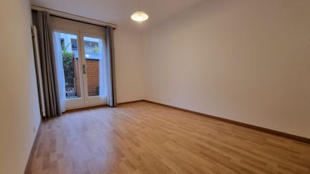 Charming 3.5 room apartment with large terrace/garden - Photo 3