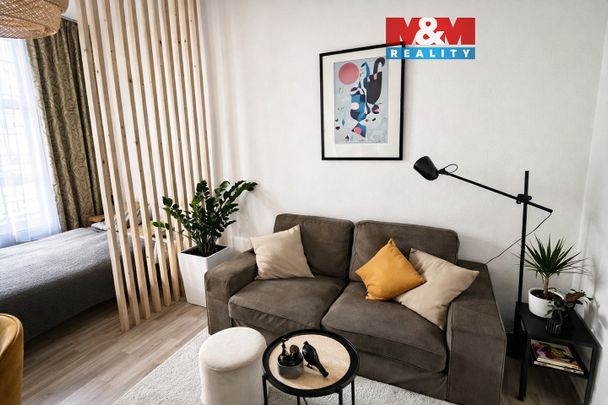 Pronájem bytu 1+1 35 m² - Photo 1