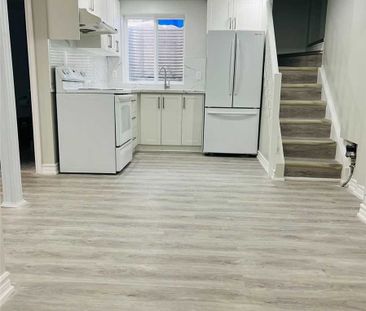 For Lease - 98 Karma Road, Markham, Ontario - Photo 6