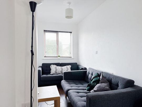 4 bedroom house to rent - Photo 1