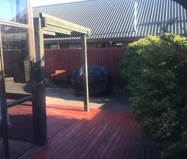 12 Briarmont Street, 8061, Avondale - Photo 1