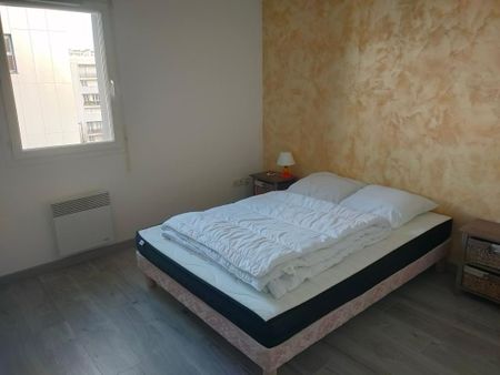 Location Appartement 2 pièces 53m² LE HAVRE 76600 - Photo 3