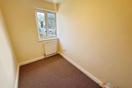 Wragby Road - Photo 3