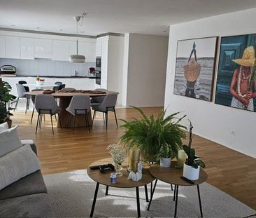 4.5 Zimmer, 127 m², 1. Stock - Photo 2