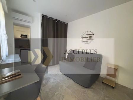 Location Appartement 1 pièce 13m² NIMES 30900 - Photo 4