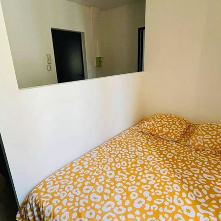Location Studio 1 pièces 19 m2 à Saint-Quentin - Photo 3