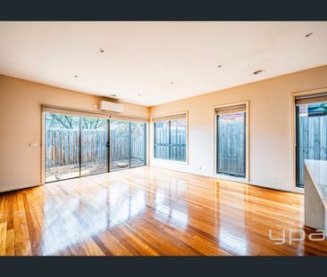 Great Location!! - Photo 1