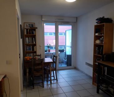 Appartement 2 pièces non meublé de 41m² à Lyon - 855€ C.C. - Photo 1