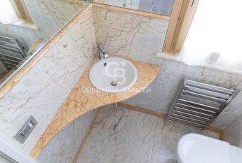 via san giuseppe, 285, Seravezza, Tuscany 55047