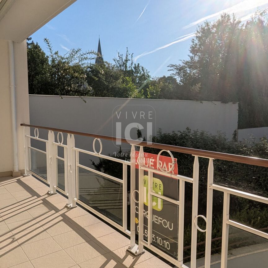 Appartement T2 Meuble - 56.30m² - Centre-ville De Carquefou - Photo 1