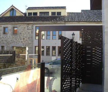 Apartamento de alquiler en Calle de Rufino Torres, Casco Antiguo - Photo 2