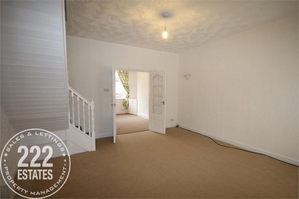 3 bedroom terraced house to rent - Photo 1