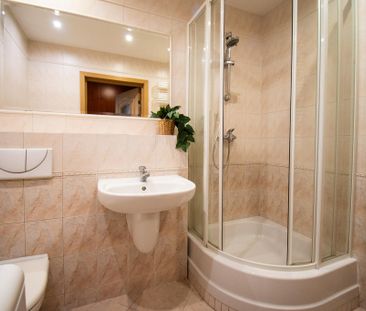 Poznań, Winogrady ul. Ugory - Фото 5