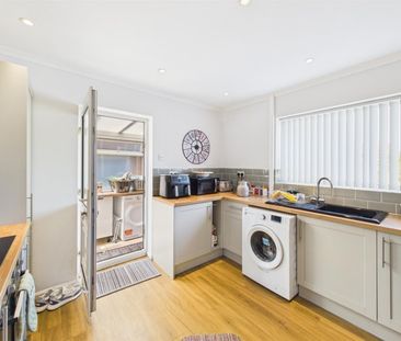 2 BED Bungalow To rent - Photo 5