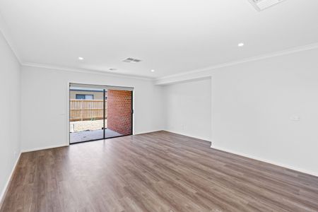41 Buchanan Blvd Armstrong creek - Photo 4