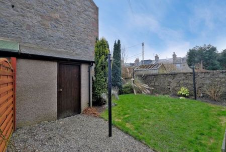 3 bedroom apartment to rent - Photo 4