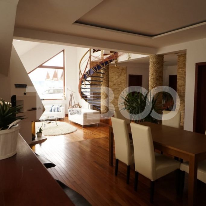 Casa individuala de inchiriat cu 4 camere si 510 teren liber - Fotografie 1