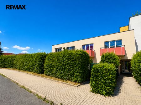 Pronájem bytu 1+kk a garsoniéry 33 m², Blšanecká 1525, Praha Uhříněves - Photo 3