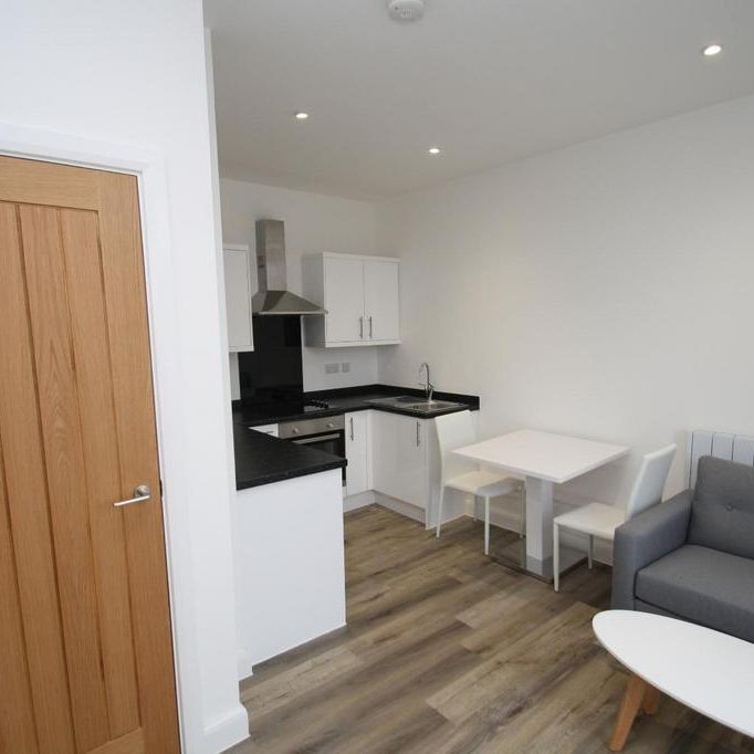 1 bedroom flat to rent - Photo 1