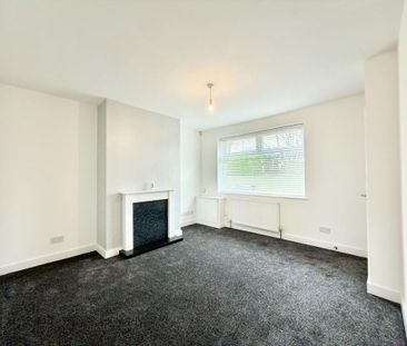 2 bedroom end of terrace house to rent - Photo 2