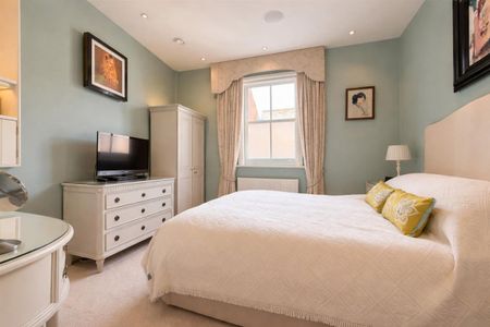 Promenade, Cheltenham GL50 1LR - Photo 3