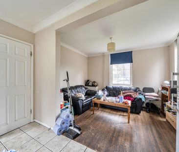 5 bedroom semi-detached house to rent - Photo 1