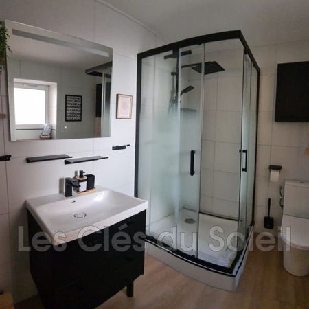 Location Appartement 2 pièces 38m² BANDOL 83150 - Photo 3