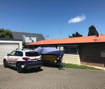 LOVELY HOME CLOSE TO THE WATER - Photo 6