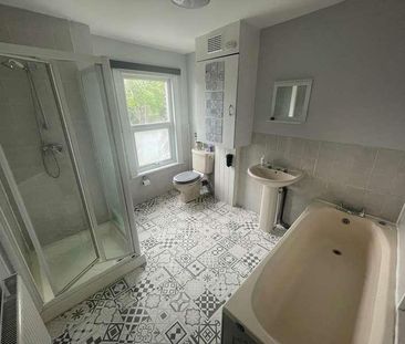 Clarendon Road, Gravesend, DA12 - Photo 3