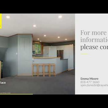 Sunny & Spacious 4-Bedroom Home with Stunning Views - Photo 2