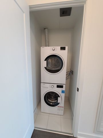 For Lease - 5 Defries Street Unit# 825, Toronto, Ontario - Photo 3