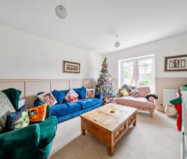 4 bedroom detached house to rent - Photo 6