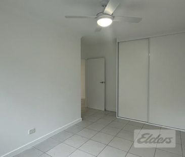 92A Acacia Avenue - Photo 2