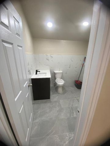 For Lease - 3697 Dominion Road, Fort Erie, Ontario - Photo 2